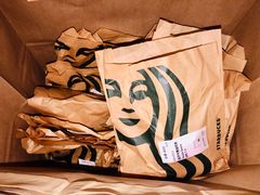 -星巴克(上海虹桥站2A检票口)