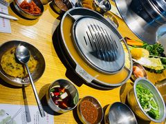 烤肉配菜及蘸料（免费提供）-姜虎东白丁烤肉(恒隆广场店)