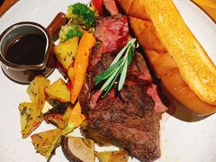 -JINNS锦时 steak&pizza(浸信会礼拜堂旧址店)