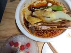 -嘉州叶婆婆钵钵鸡(建设路店)