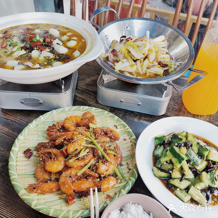 青山挺好吃的家常菜！把他当食堂辣