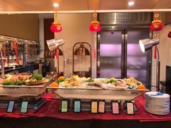 -亚龙湾希尔顿自助餐厅·海鲜·烧烤·沙滩BBQ·现场乐队