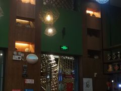 -香巴拉云南餐厅(华莱坞店)