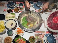 -左庭右院鲜牛肉火锅(七宝领展广场店)