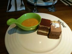 -亚马逊海鲜自助餐厅(惠山万达店)