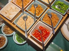 -青口季·港式打边炉(东影南路店桥华店)