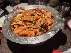 -胖哥俩肉蟹煲(华贸店)
