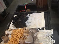-宽板凳老灶火锅(南礼士路店)