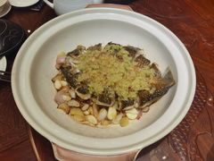 -龙悦湾酒家·八阵鱼生·渔人码头店