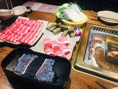 -东巴人鱼豆花火锅(幸福街店)