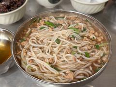 -正宗杨记普洱酸醋米线(总店)