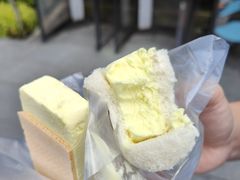 -詹爷爷乌节路街头冰淇淋
