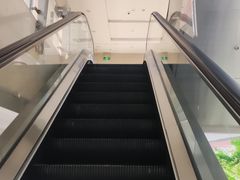 -百荣世贸商城