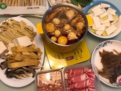 -锅圈食汇火锅烧烤食材超市(建东街店)