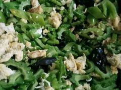 苦瓜炒鸡蛋-北京联合大学应用文理学院-食堂