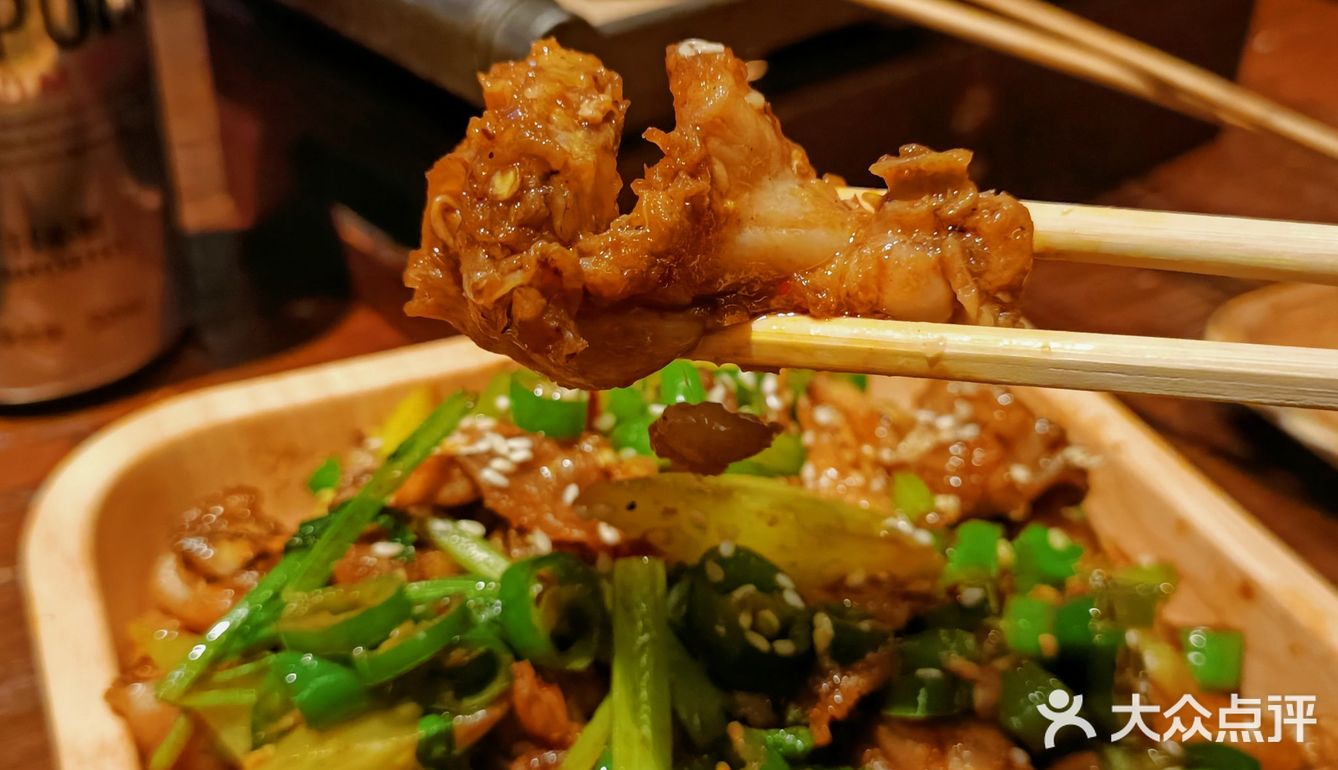 北平之秋撸串新体验——藏在巷子里的美食❕