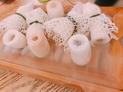黑松露竹荪虾滑卷-云渔堂蒸汽石锅鱼(万达店)