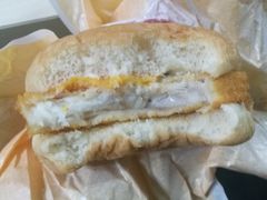 麦香鱼堡-麦当劳(宝山大厦店)