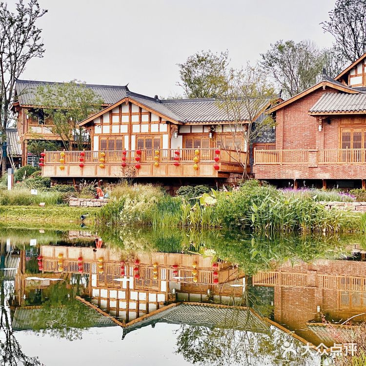 成都官塘村世外桃源艺术村绝美拍照地