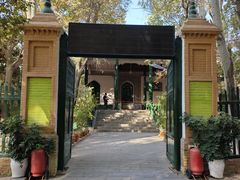 -艾提尕尔清真寺