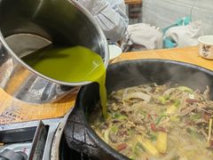 -榕江牛瘪牛肉火锅
