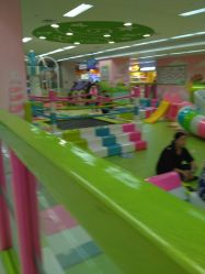 孩子王游乐场-孩子王(铁西万达店)