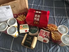 -麦当劳(百联西郊购物中心店)