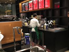 -星巴克(广州正佳广场4层店)