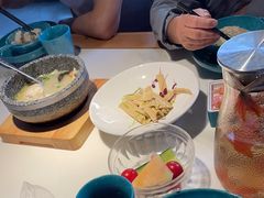 -荷塘秋月·本帮江浙菜(国权路店)