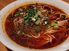 -周小波重庆小面·重庆名小吃(邹容路店)