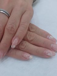 -进巍美甲