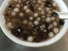 -芳婆糕团店(王府大街店)