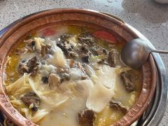 -阿婆情腊排骨火锅(金虹路店)