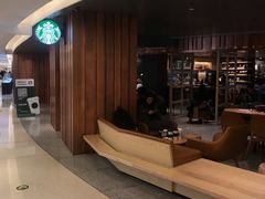 -星巴克臻选(国贸商城首店)