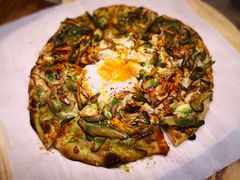 什锦蘑菇，三种芝士和有机鸡蛋-Mercato莫卡多露台餐厅与酒吧(K11店)
