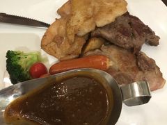 -绿茵阁(体育西分店)