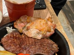 -玛格萝妮比萨屋(四平店)