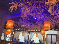 -荷塘秋月·本帮江浙菜(国权路店)