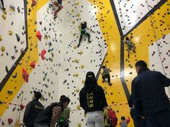 -问山MountQuest攀岩馆