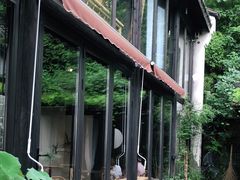 -Metal hands·铁手咖啡