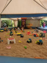 -萌宠亲子动物乐园(槐房万达店)