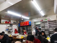 -小胖子馄饨店(洪兴路店)