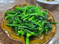 炒瓜尖-傣泐金湾餐厅