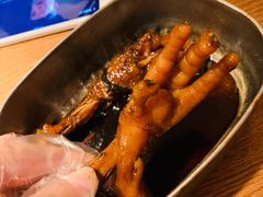 弄堂里的卤鸡爪-弄堂里·寻味杭州(湖滨银泰in77C区店)