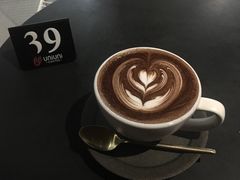 -UNI UNI(环亚凯瑟琳店)