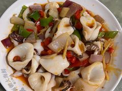 -三亚火车头万人海鲜广场