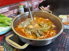 -弘烨 贵州酸汤 鱼火锅(东财店)