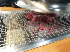 -肉甲韩国木炭烤肉(新壹街1店)