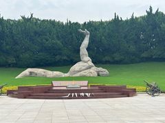 -上海市龙华烈士陵园