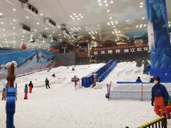 -长沙湘江冰雪世界